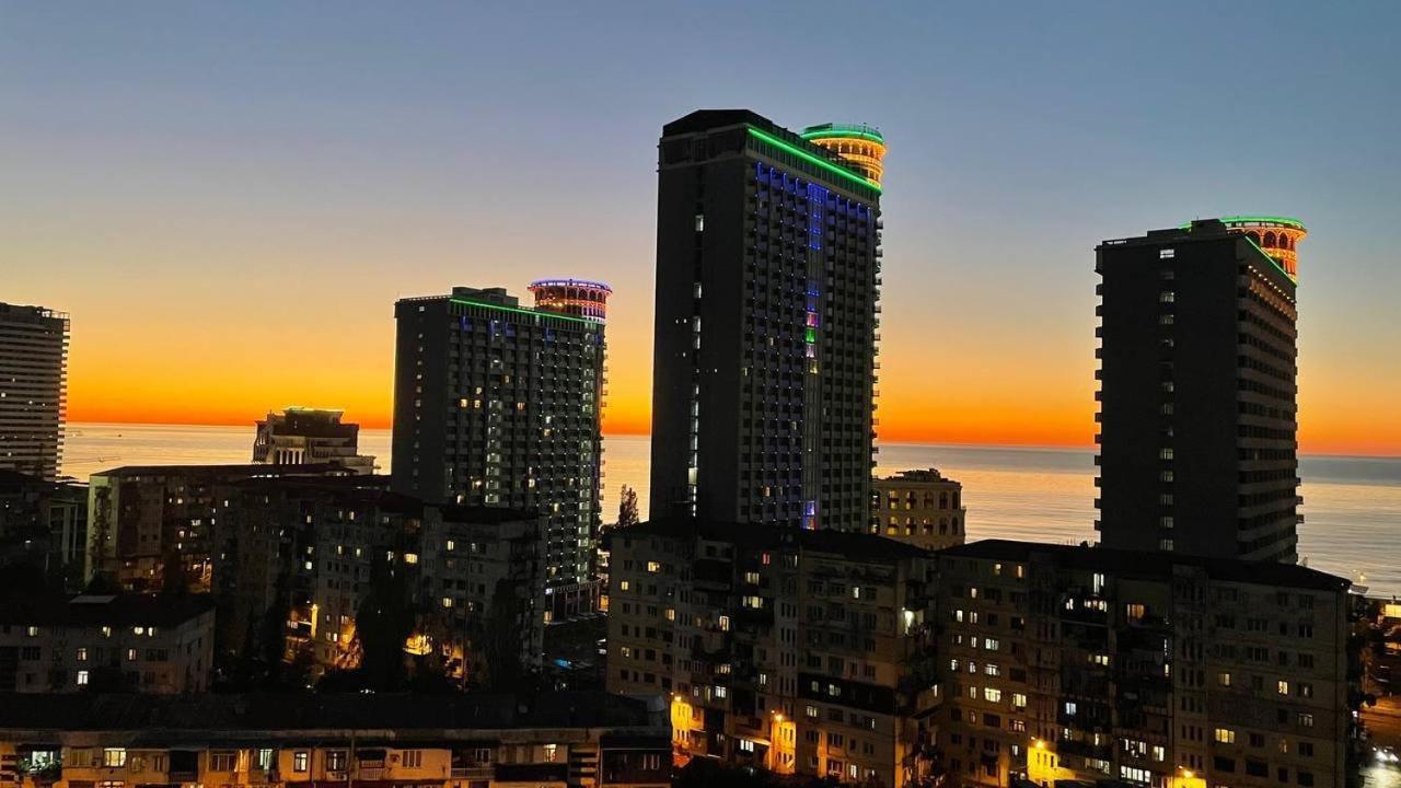 Апартаменты Pirosmani 18D, 14 Floor Батуми Экстерьер фото